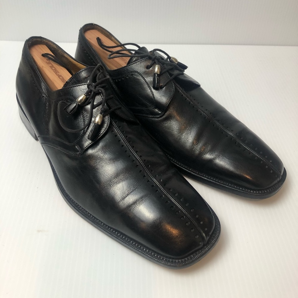 Stylish well crafted dress shoes for all occasion